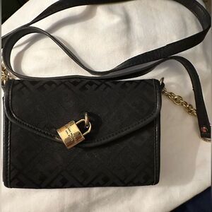 Tommy Hilfiger Black Crossbody Purse. NWOT. Perfect for an outing or date night